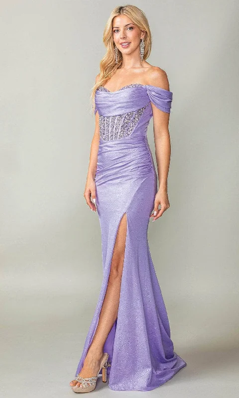 Dancing Queen 4386 - Cowl Sweetheart Prom Gown PrettyLittleThing party dresses