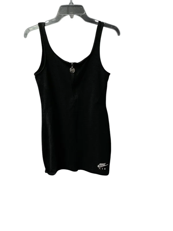 Athletic Dress By Nike In Black, Size: M Formal unclassified dresses